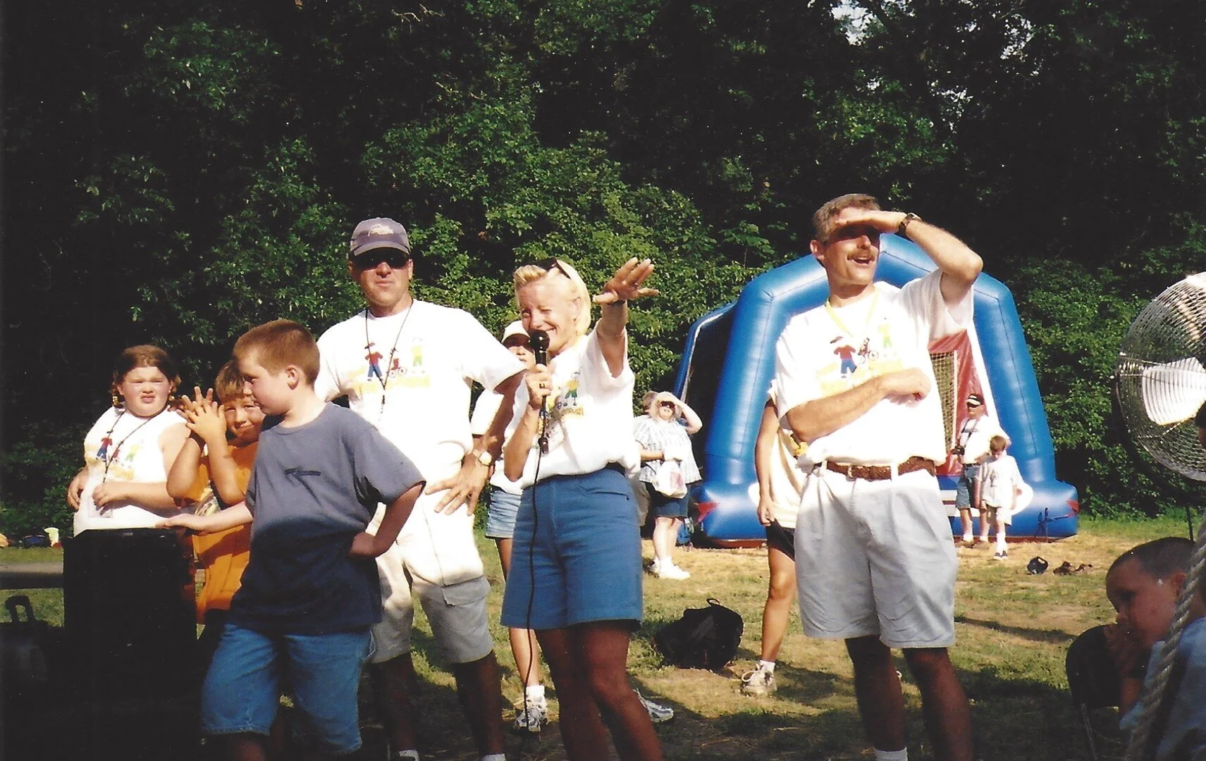 About Us — Hand in Hand